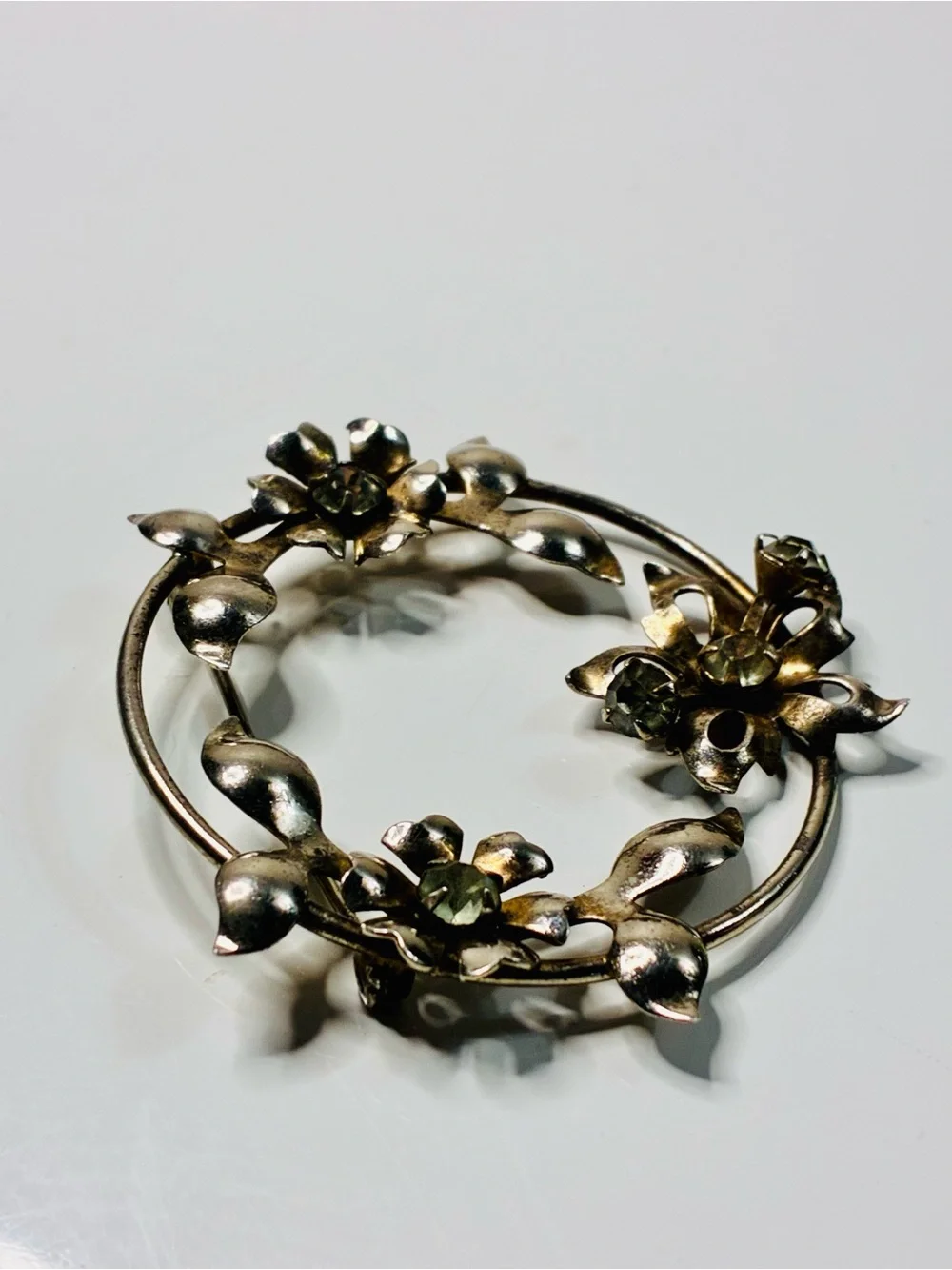 Vintage Krementz Silver Floral Crystal Circle Wreath Brooch Retro Classic EUC